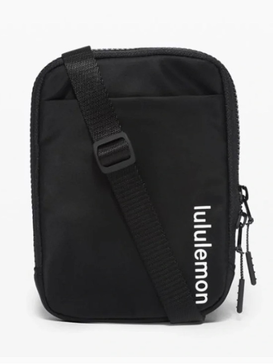 lululemon athletica Handbags - Lululemon Athletica Easy Access Unisex Crossbody Bag 1.5L